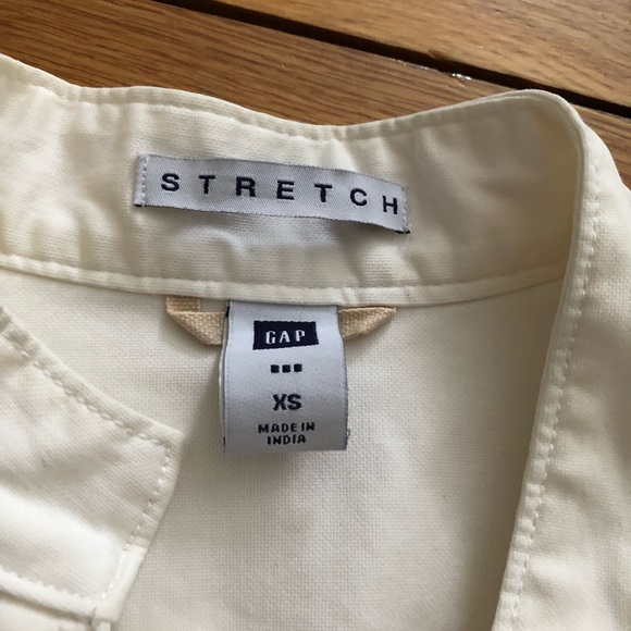 Gap Jacket - Picture 2 of 2